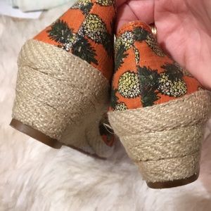 Lucky Brand Shoes - NWOT Lucky Brand Pineapple Espadrilles Wedges Lucky Brand Shoes - NWOT Lucky Brand Pineapple Espadrilles Wedges